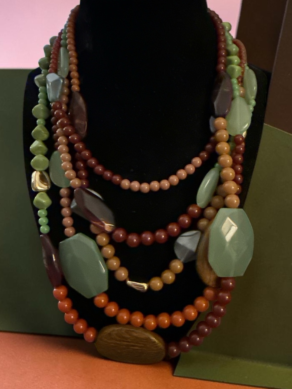 Retired Premier Designs Vintage Multicolor Statement Necklace Coral Mint Wood Be